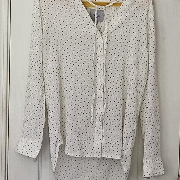 Rails Casey Black Mini Heart Button-Up Long Sleeve Shirt White Sz XS - Picture 1 of 6